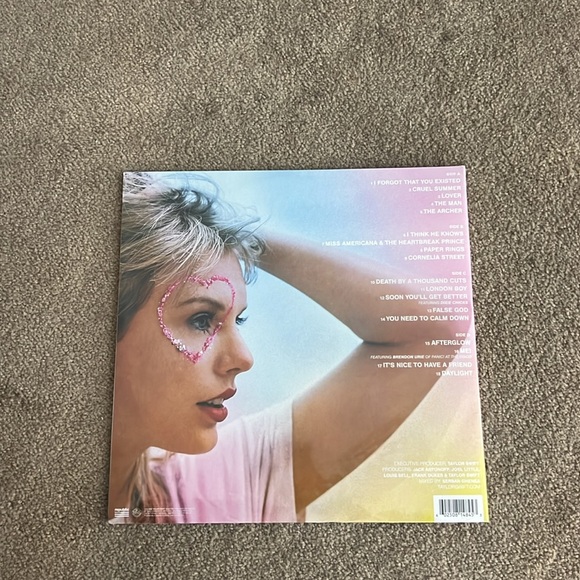 Unopened taylor swift lover vinyl record - Picture 2 of 2